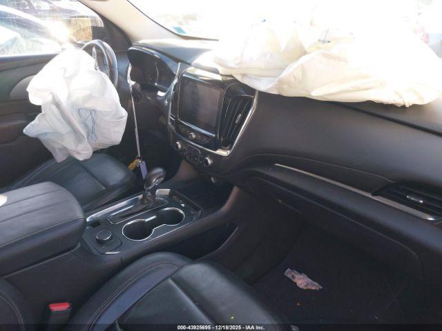 Chevrolet Traverse 3lt Image 8