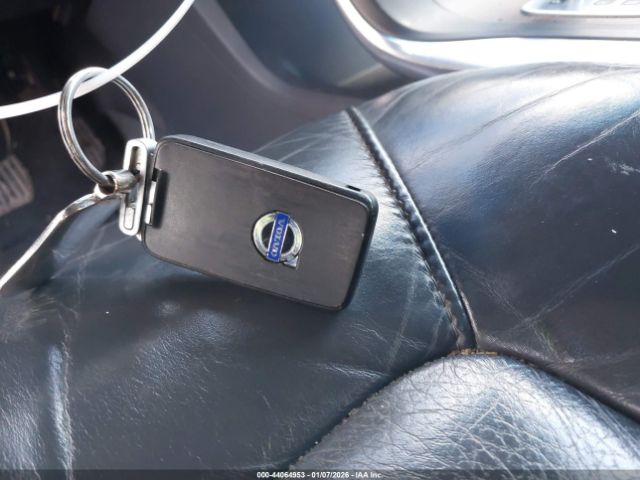 Volvo XC70 3.2 Image 12