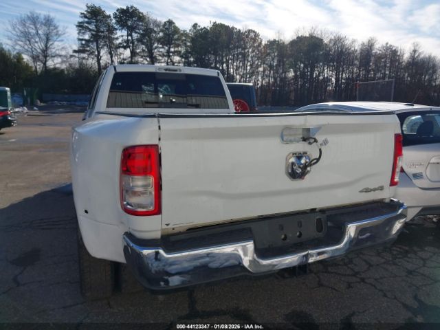 Ram 3500 Tradesman  4x4 8' Box Image 15