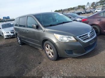  Salvage Volkswagen Routan