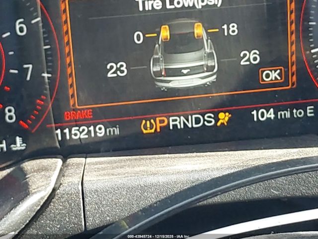 Ford Mustang Gt Premium Image 6