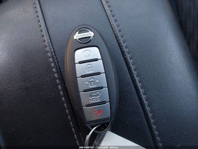 Nissan Rogue Sv Image 2