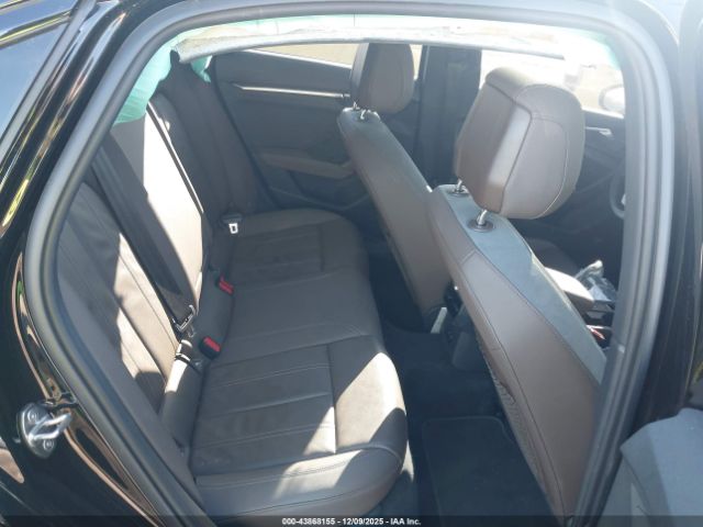 Audi A3 Premium 40 Tfsi Front-wheel Drive S Tronic Image 17