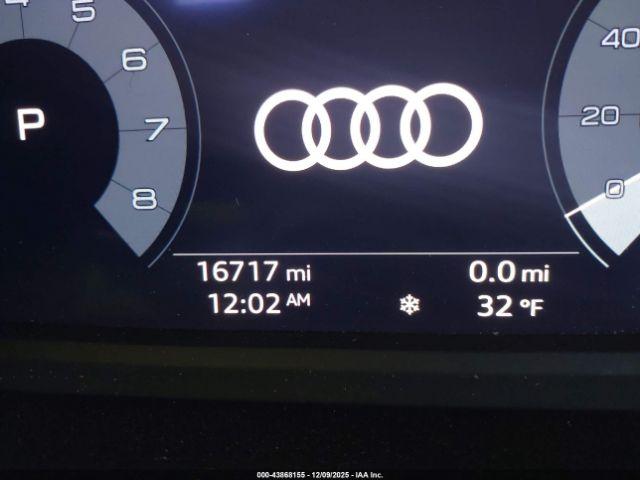 Audi A3 Premium 40 Tfsi Front-wheel Drive S Tronic Image 4