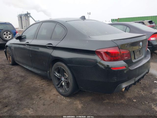 BMW 5 Series Image 2