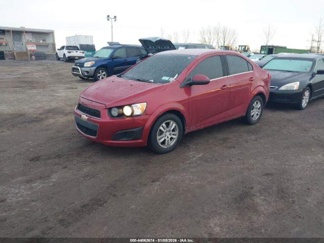 Chevrolet Sonic Lt Auto Image 3