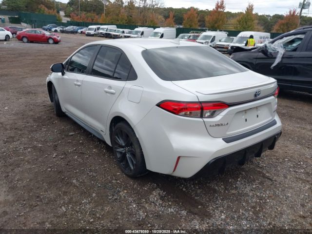 Toyota Corolla Hybrid Se Image 7