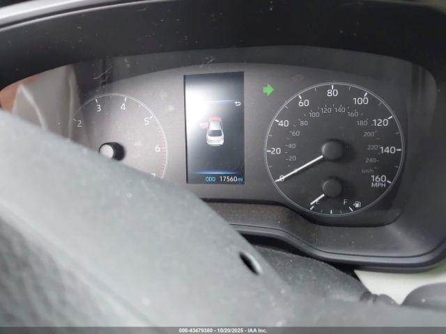 Toyota Corolla Hybrid Se Image 11