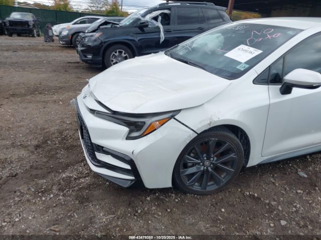 Toyota Corolla Hybrid Se Image 2