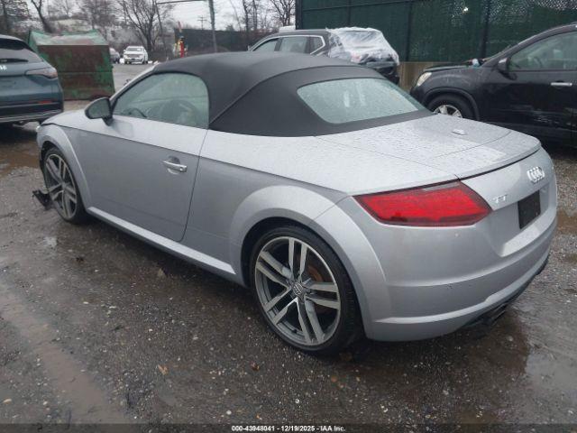 Audi TT 2.0t Image 6