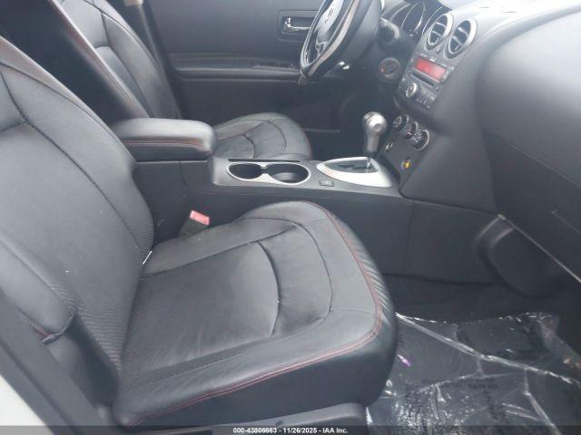 Nissan Rogue Sl Image 2