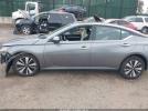 Nissan Altima 2.5 Sv Image 12