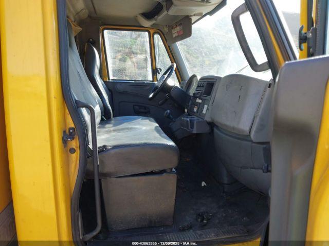 International 4000 4300 Image 17