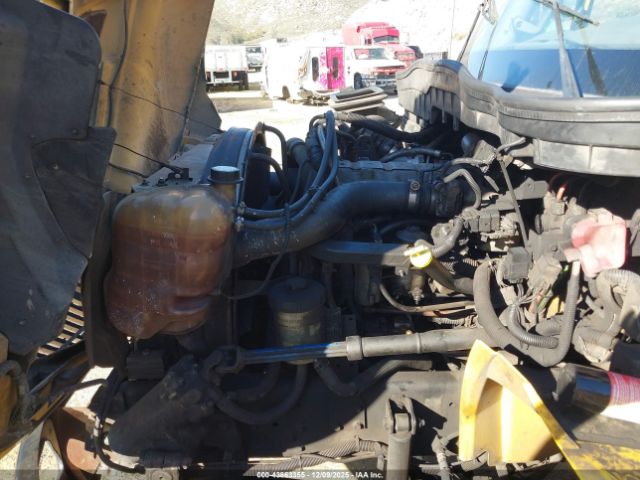 International 4000 4300 Image 8