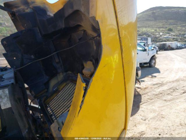 International 4000 4300 Image 19