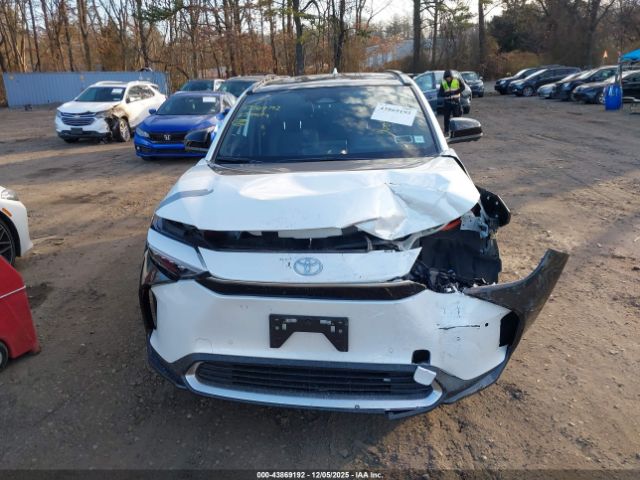 Toyota bZ4X Limited Image 13