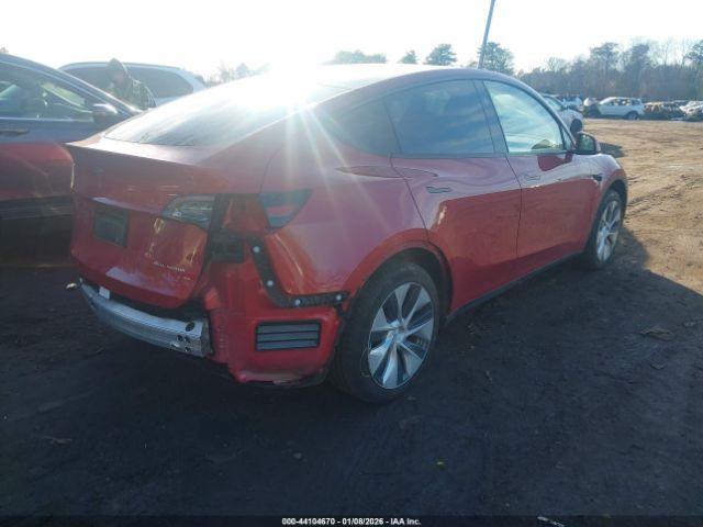 Tesla Model Y Image 5