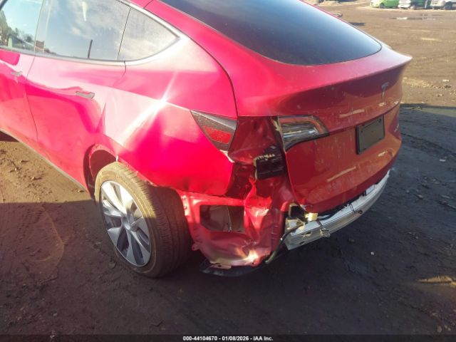 Tesla Model Y Image 7