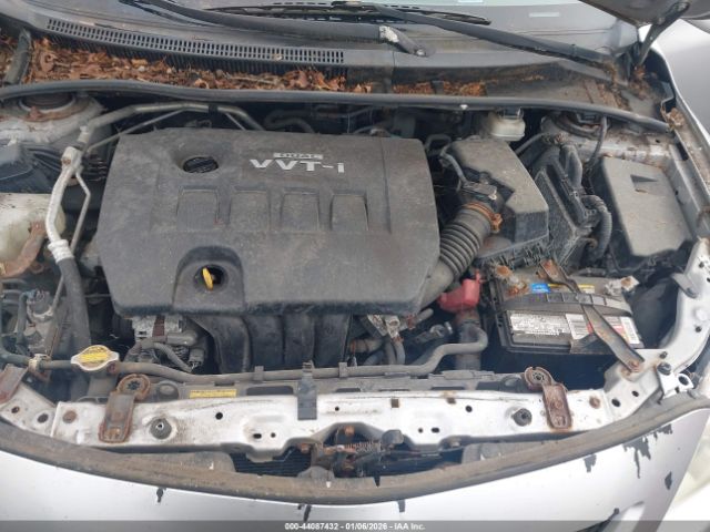 Toyota Corolla Le Image 2