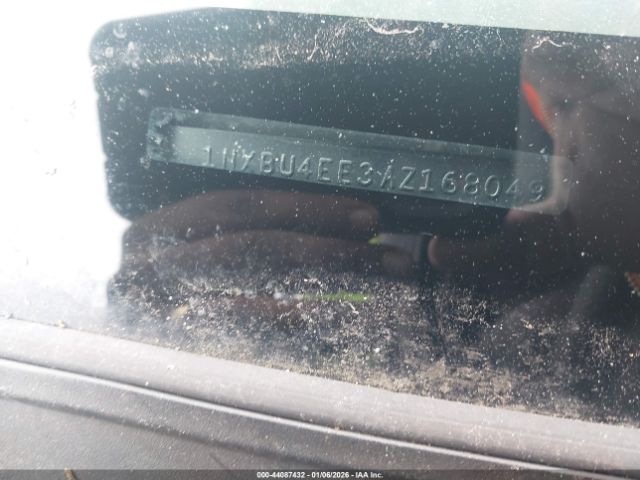 Toyota Corolla Le Image 12