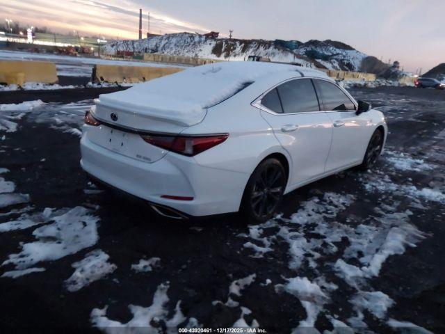 Lexus Es F Sport Handling Image 3