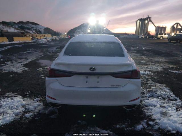 Lexus Es F Sport Handling Image 16