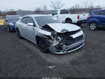  Salvage Nissan Maxima