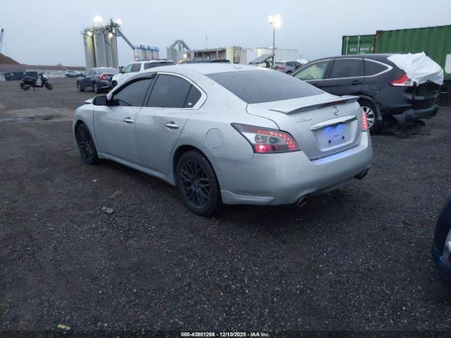 Nissan Maxima 3.5 Sv Image 3