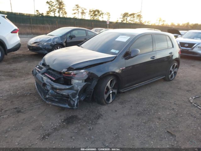 Volkswagen Golf Image 17