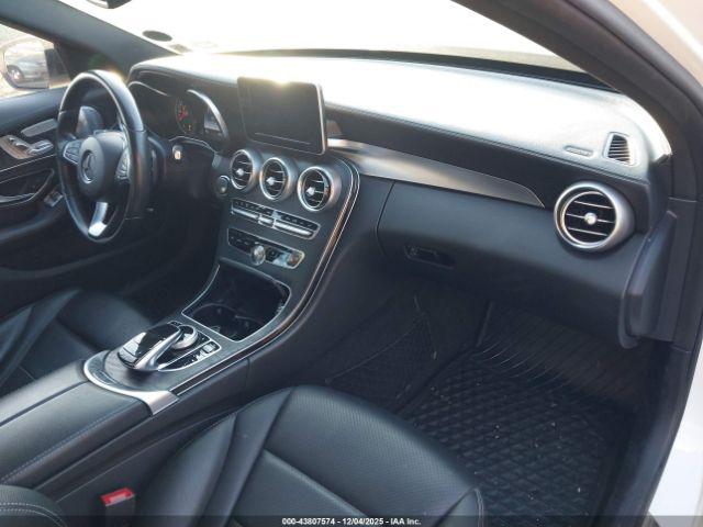 Mercedes-Benz C-Class Sport 4matic Image 11