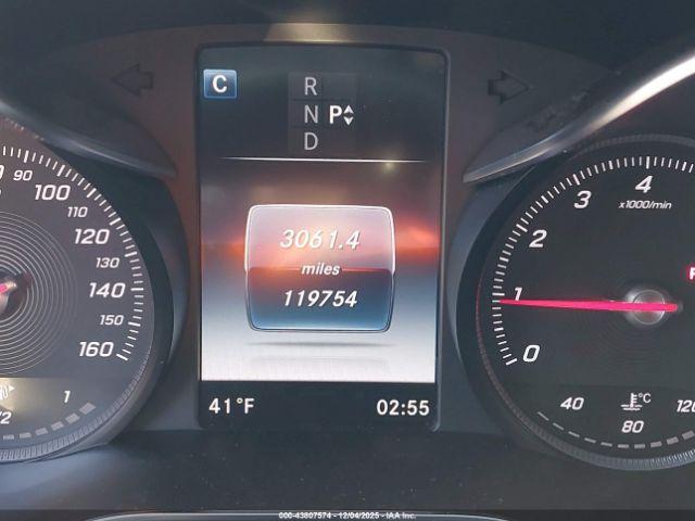 Mercedes-Benz C-Class Sport 4matic Image 13