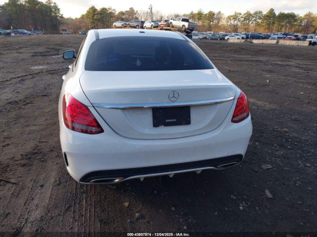 Mercedes-Benz C-Class Sport 4matic Image 4