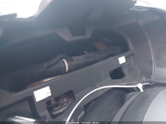 Ram 1500 Laramie  4x4 6'4 Box Image 14