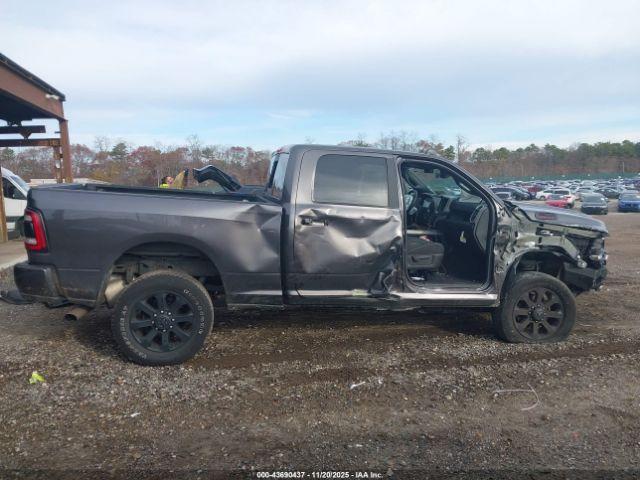 Ram 2500 Big Horn  4x4 6'4 Box Image 7