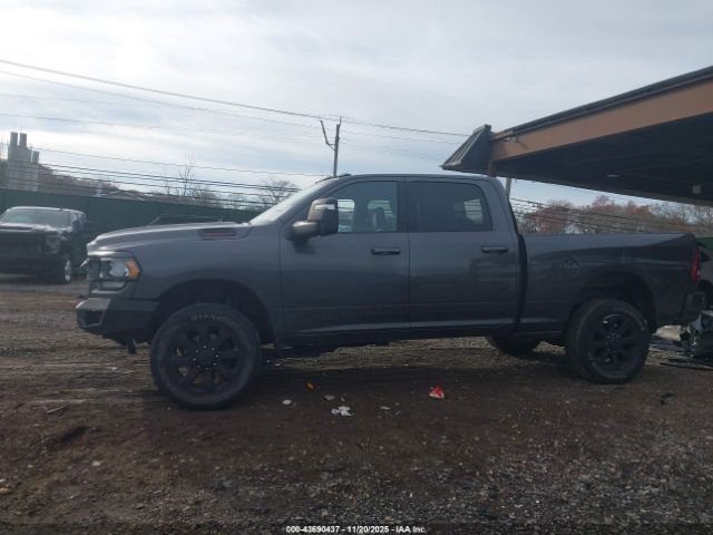 Ram 2500 Big Horn  4x4 6'4 Box Image 3