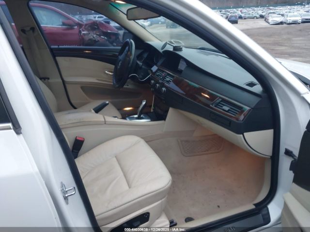 BMW 5 Series Xdrive Image 6