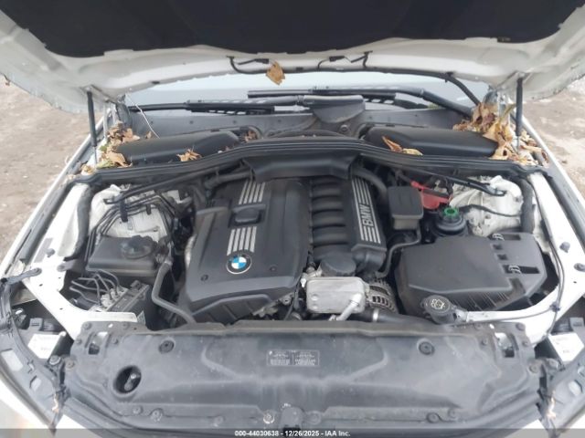 BMW 5 Series Xdrive Image 16