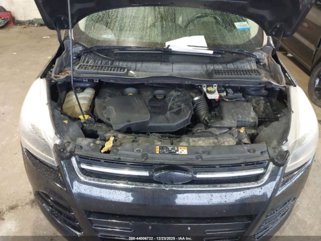 Ford Escape Titanium Image 8