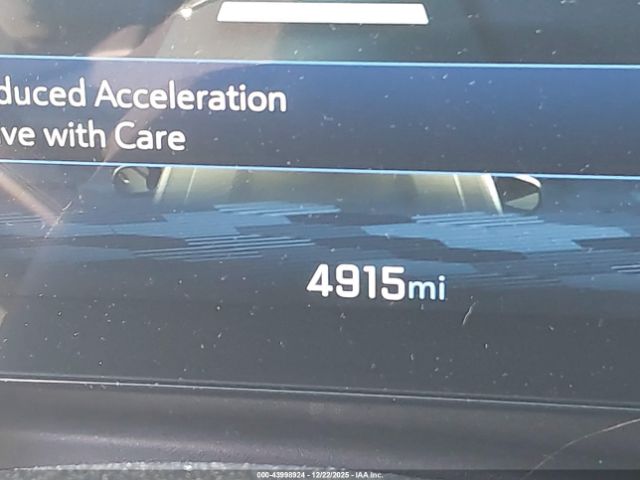 Chevrolet Equinox Awd Rs Image 17