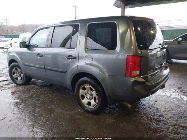 Honda Pilot Lx Image 16