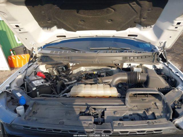 Ford F-150 Lariat Image 15