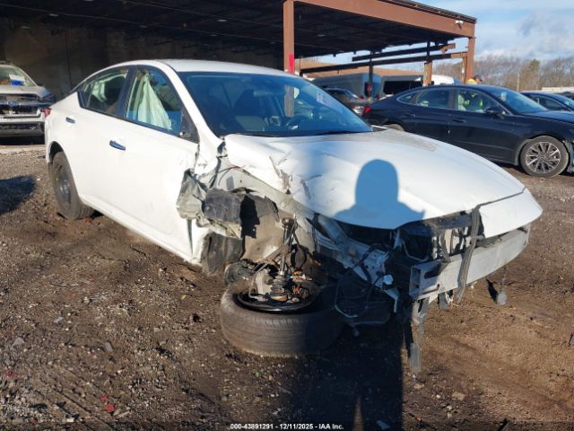 Nissan Altima S Fwd Image 1