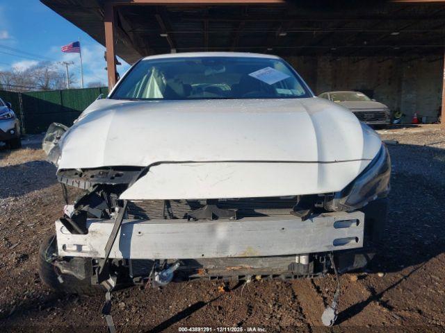 Nissan Altima S Fwd Image 10