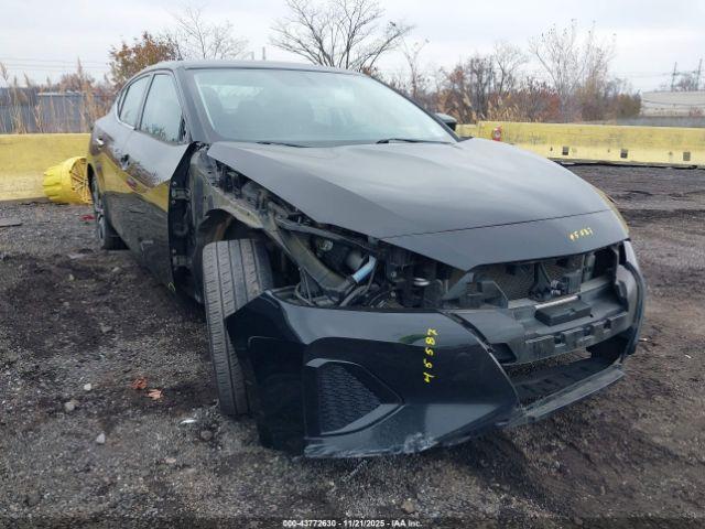 Nissan Maxima 3.5 S Image 6