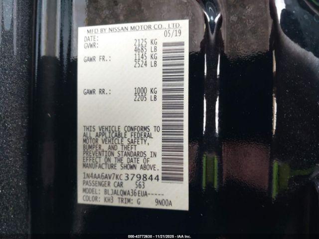 Nissan Maxima 3.5 S Image 7