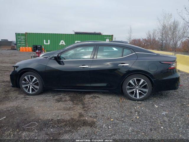 Nissan Maxima 3.5 S Image 11