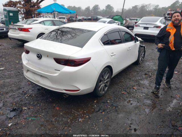 Mazda Mazda3 Select Package Image 4