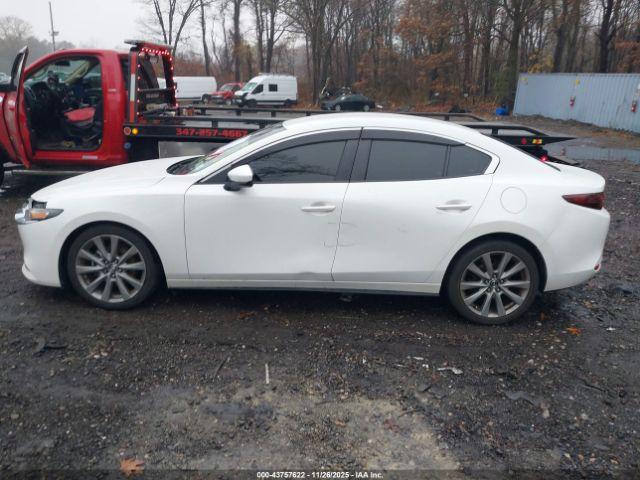 Mazda Mazda3 Select Package Image 14