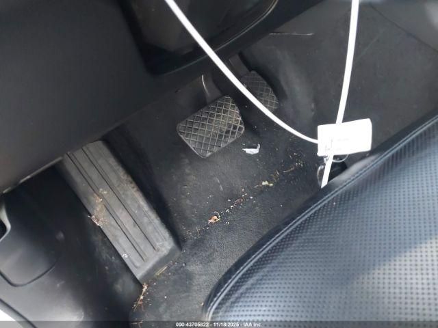 Porsche Macan Image 11