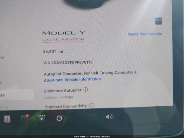 Tesla Model Y Performance Dual Motor All-wheel Drive Image 8